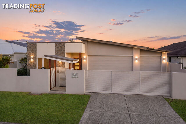18 Hartley Crescent PELICAN WATERS QLD 4551