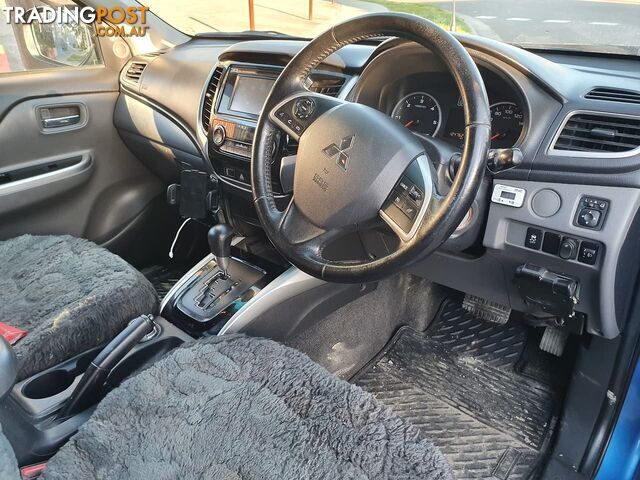 2015 MITSUBISHI TRITON GLS MQ UTILITY - photo 2 of 5