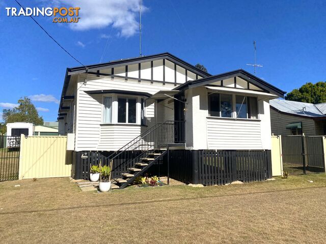 28 Edward Street WONDAI QLD 4606