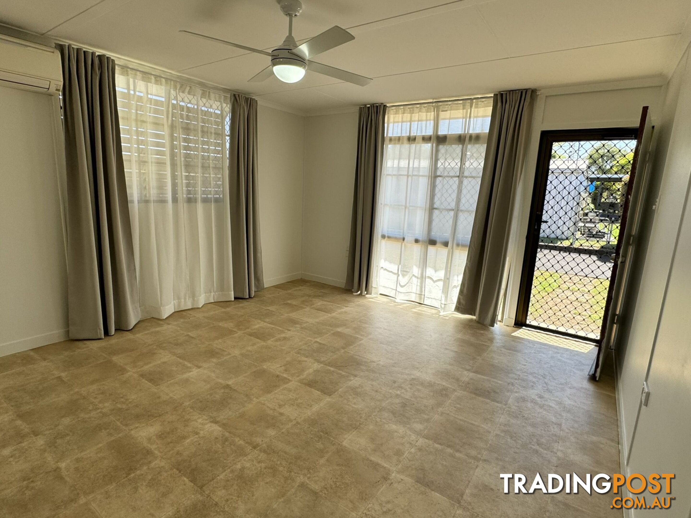 Unit 4 /6 Thorn Street KINGAROY QLD 4610