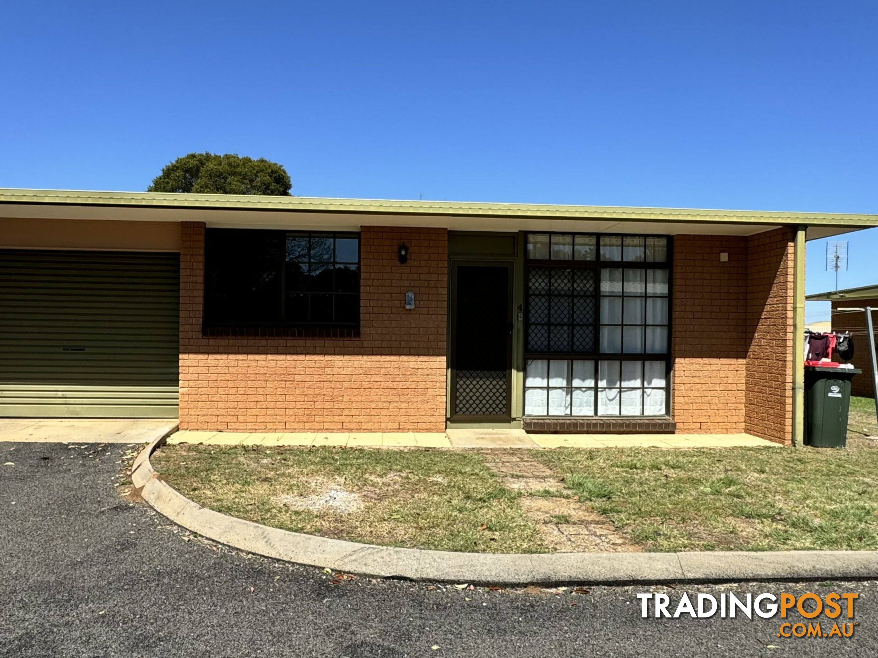 Unit 4 /6 Thorn Street KINGAROY QLD 4610