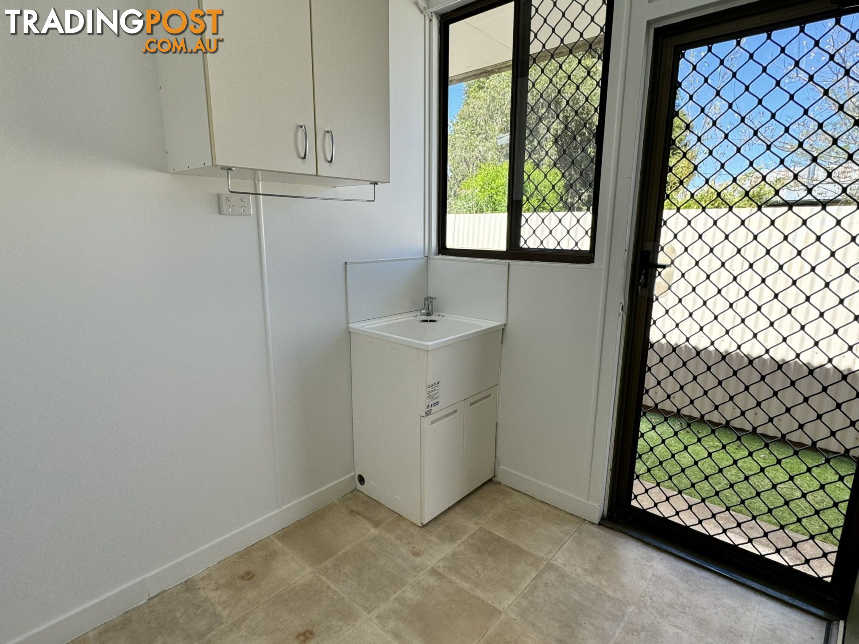 Unit 4 /6 Thorn Street KINGAROY QLD 4610