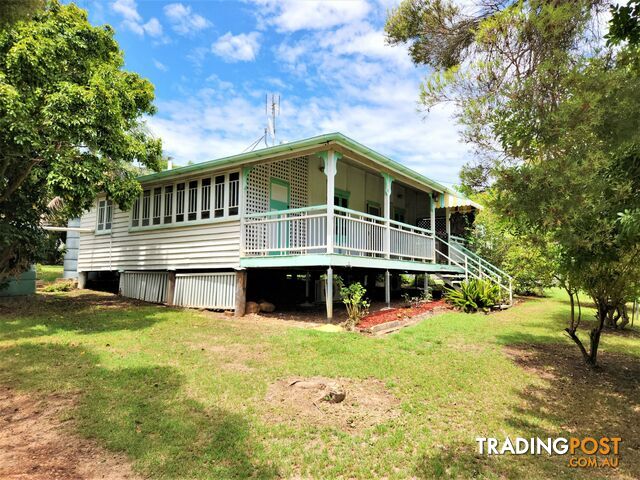 52 EDWARD  STREET WONDAI QLD 4606