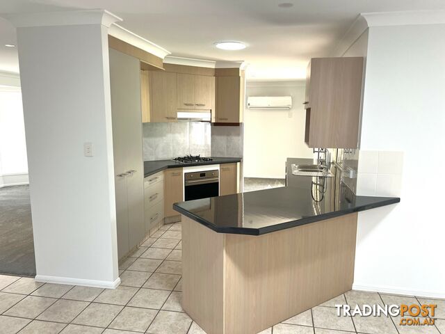 41 Cowie Drive KINGAROY QLD 4610 - photo 5 of 25