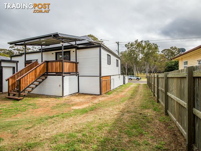 70 Ivory Street WONDAI QLD 4606