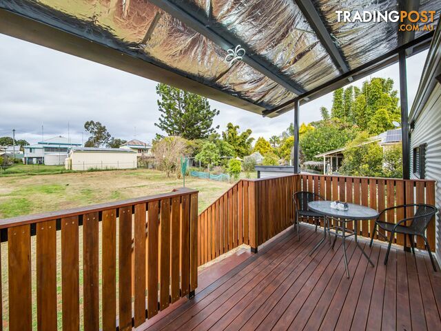 70 Ivory Street WONDAI QLD 4606