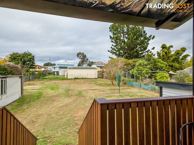 70 Ivory Street WONDAI QLD 4606