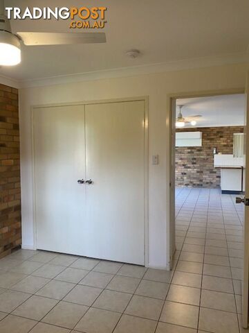 Unit 1/35 Pring street WONDAI QLD 4606