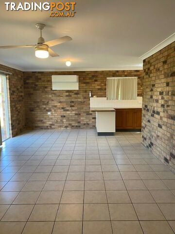 Unit 1/35 Pring street WONDAI QLD 4606