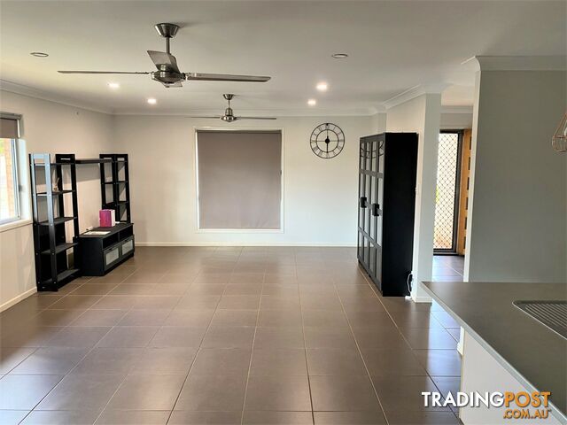 9 Earl st MEMERAMBI QLD 4610