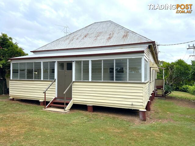 83 Pring st WONDAI QLD 4606