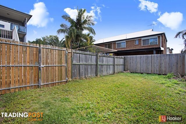 4/666 Kingsford Smith Drive HAMILTON QLD 4007