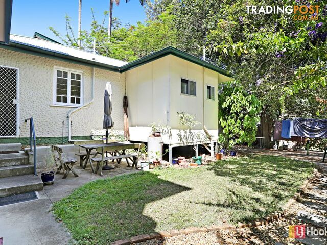 327A Simpsons Road BARDON QLD 4065