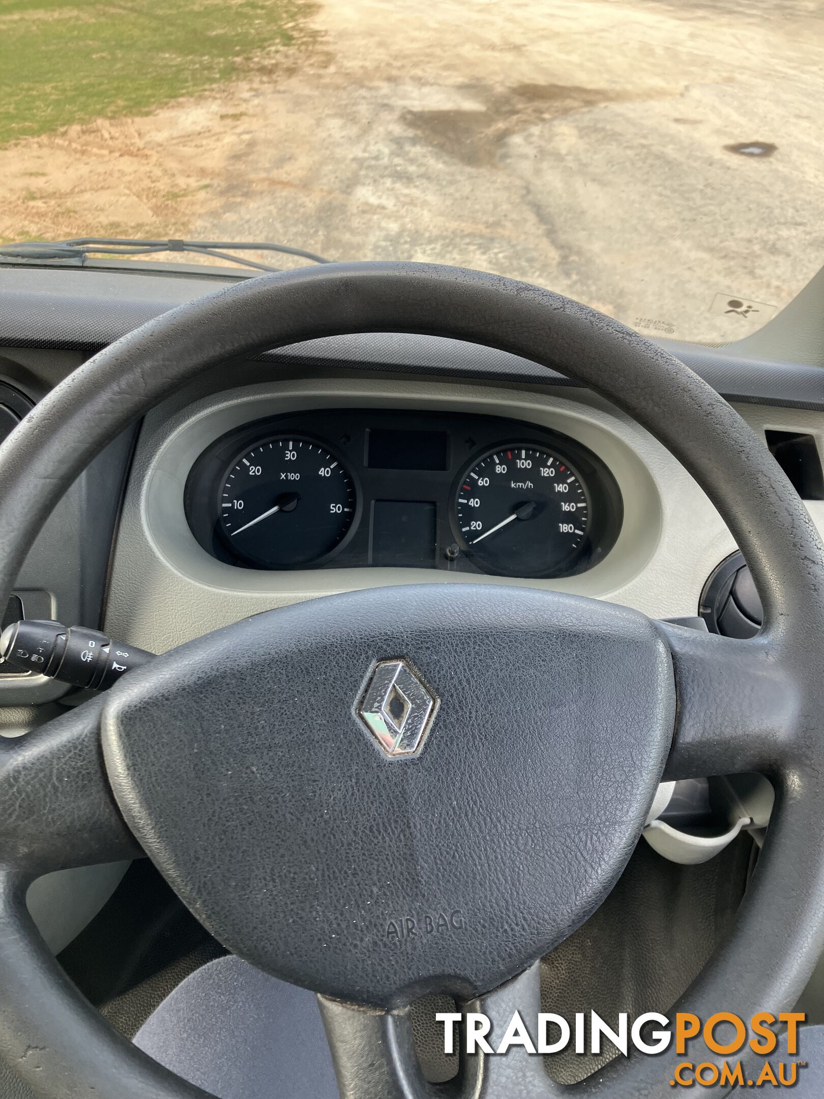 2008 Renault Master Van Automatic