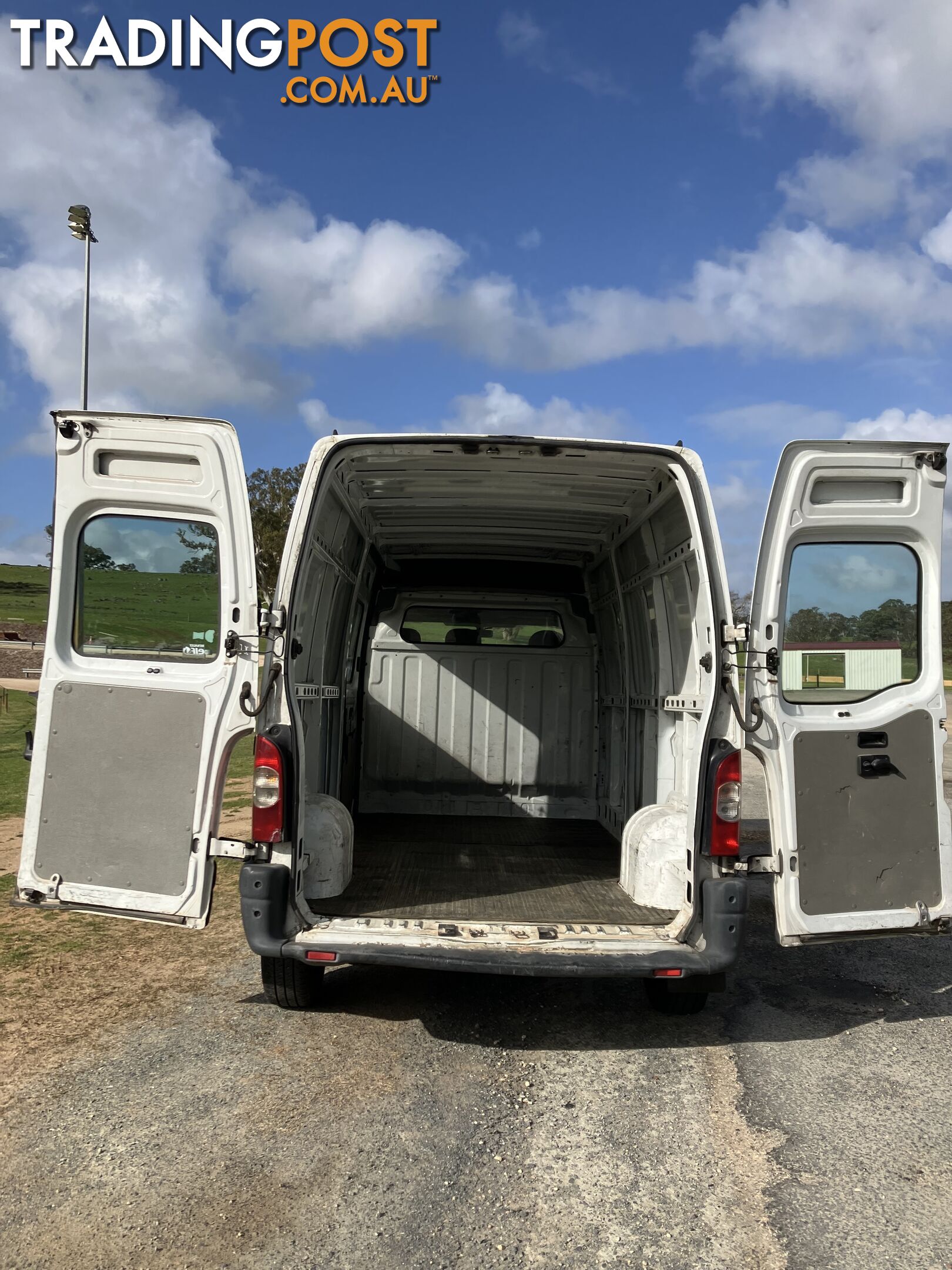 2008 Renault Master Van Automatic