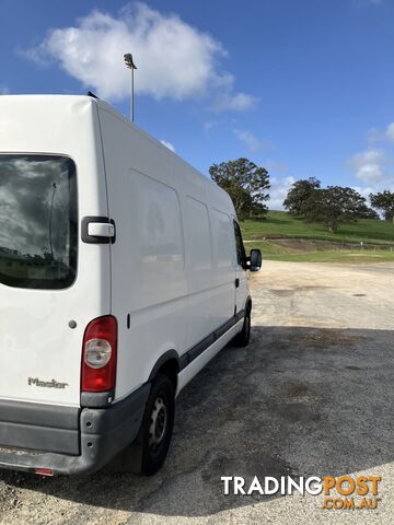 2008 Renault Master Van Automatic