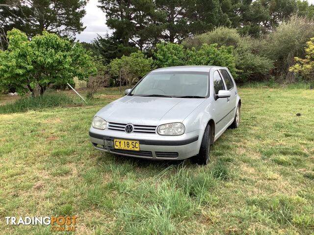 2002 Volkswagen Golf Sedan Automatic