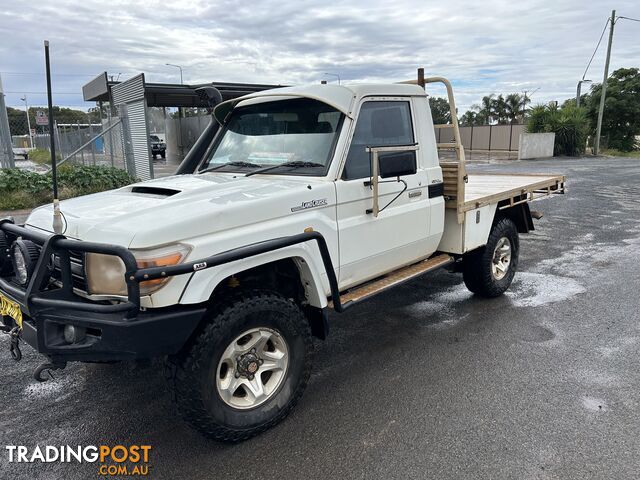 2011 Toyota Landcruiser VDJ79R GXL Ute Manual