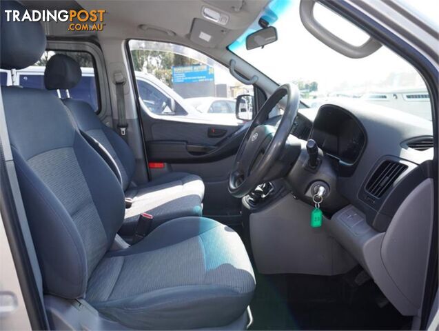 2015 HYUNDAI ILOAD  TQMY15 4D VAN