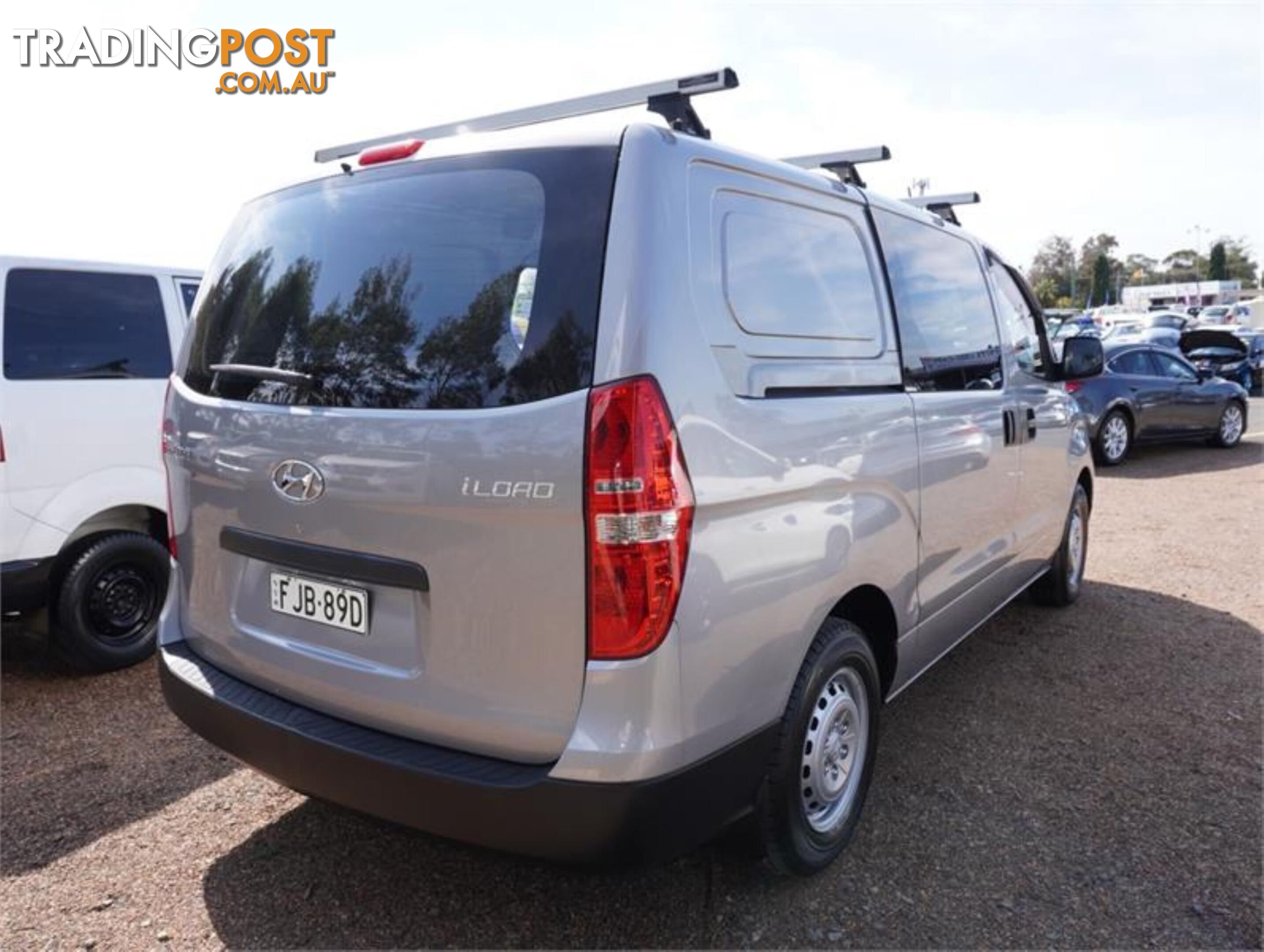 2015 HYUNDAI ILOAD  TQMY15 4D VAN