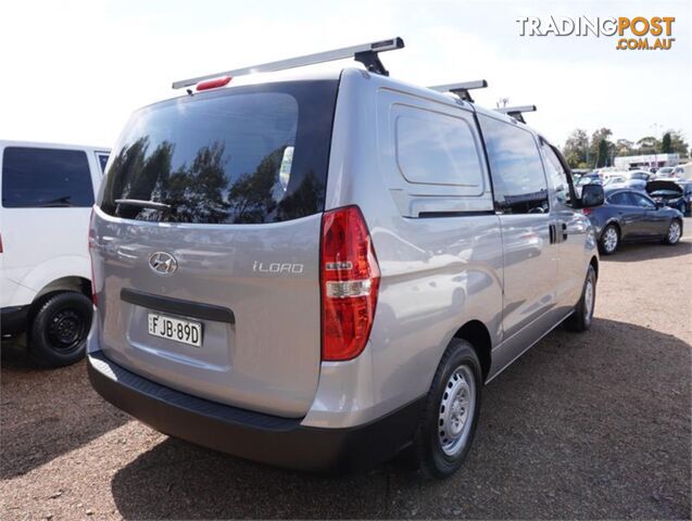 2015 HYUNDAI ILOAD  TQMY15 4D VAN