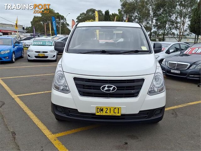 2016 HYUNDAI ILOAD  TQSERIES2(TQ3) 4D VAN