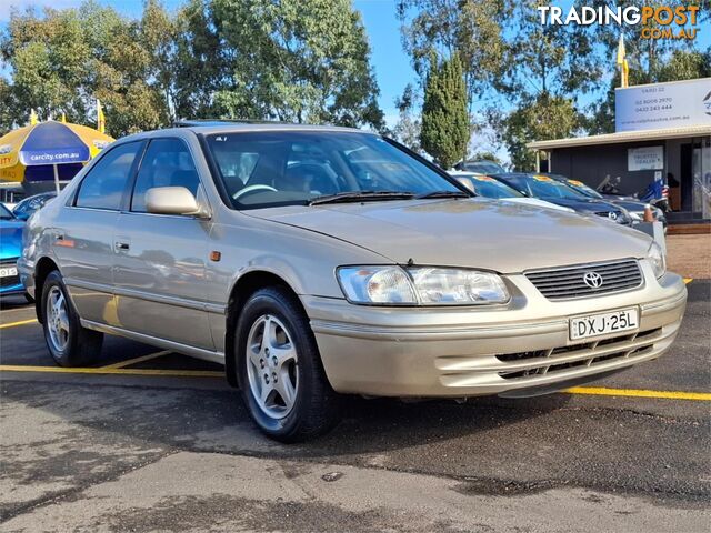 1998 TOYOTA VIENTA GRANDE MCV20R SEDAN