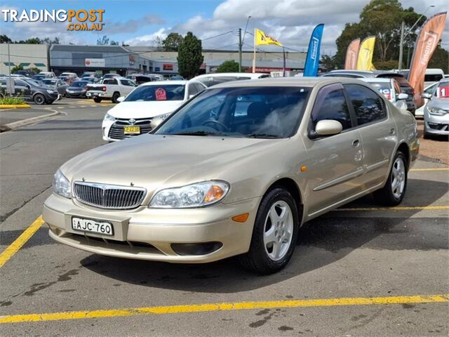 2000 NISSAN MAXIMA ST A33 4D SEDAN