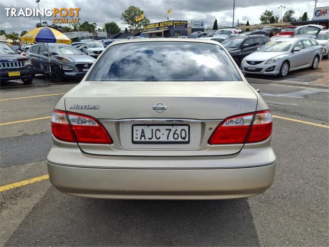 2000 NISSAN MAXIMA ST A33 4D SEDAN