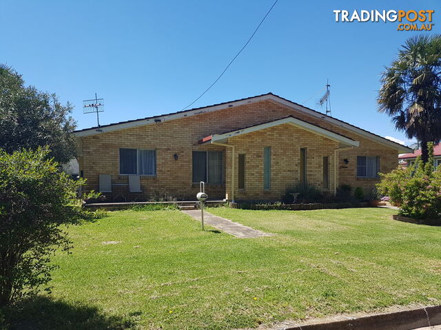 3 East Avenue GLEN INNES NSW 2370