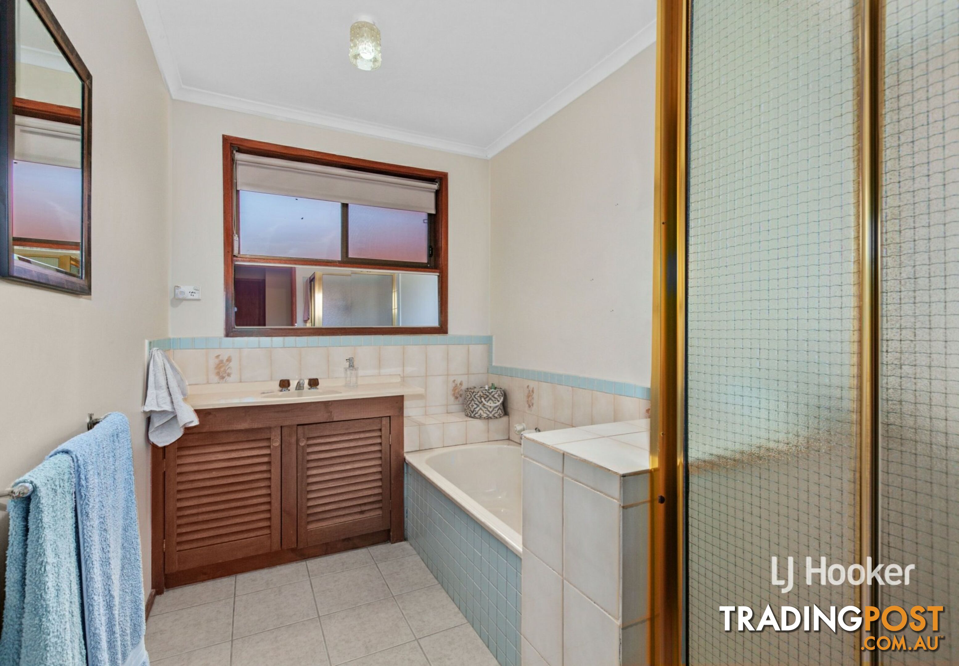 11 Mylson Avenue BROADFORD VIC 3658