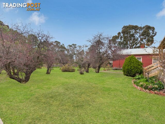 206 High Street BROADFORD VIC 3658