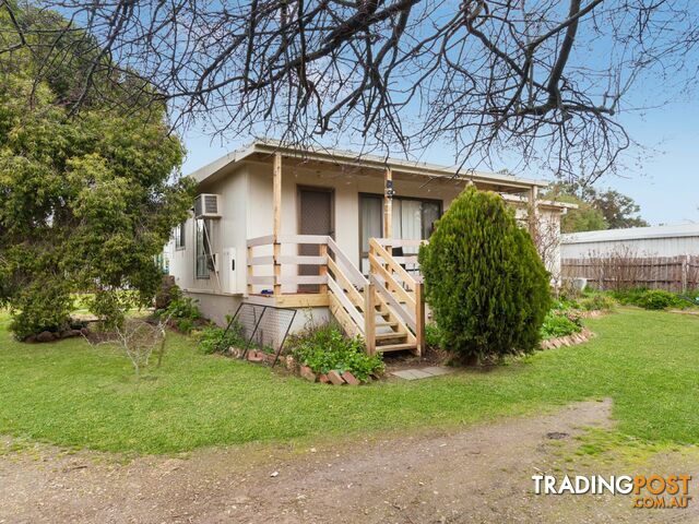 206 High Street BROADFORD VIC 3658