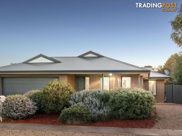 3 Rosie Drive BROADFORD VIC 3658