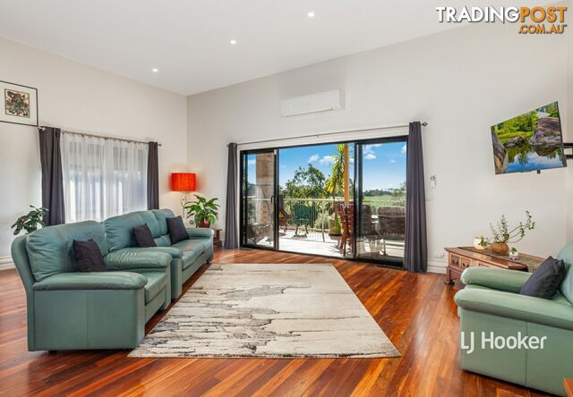 6 James Close KILMORE VIC 3764