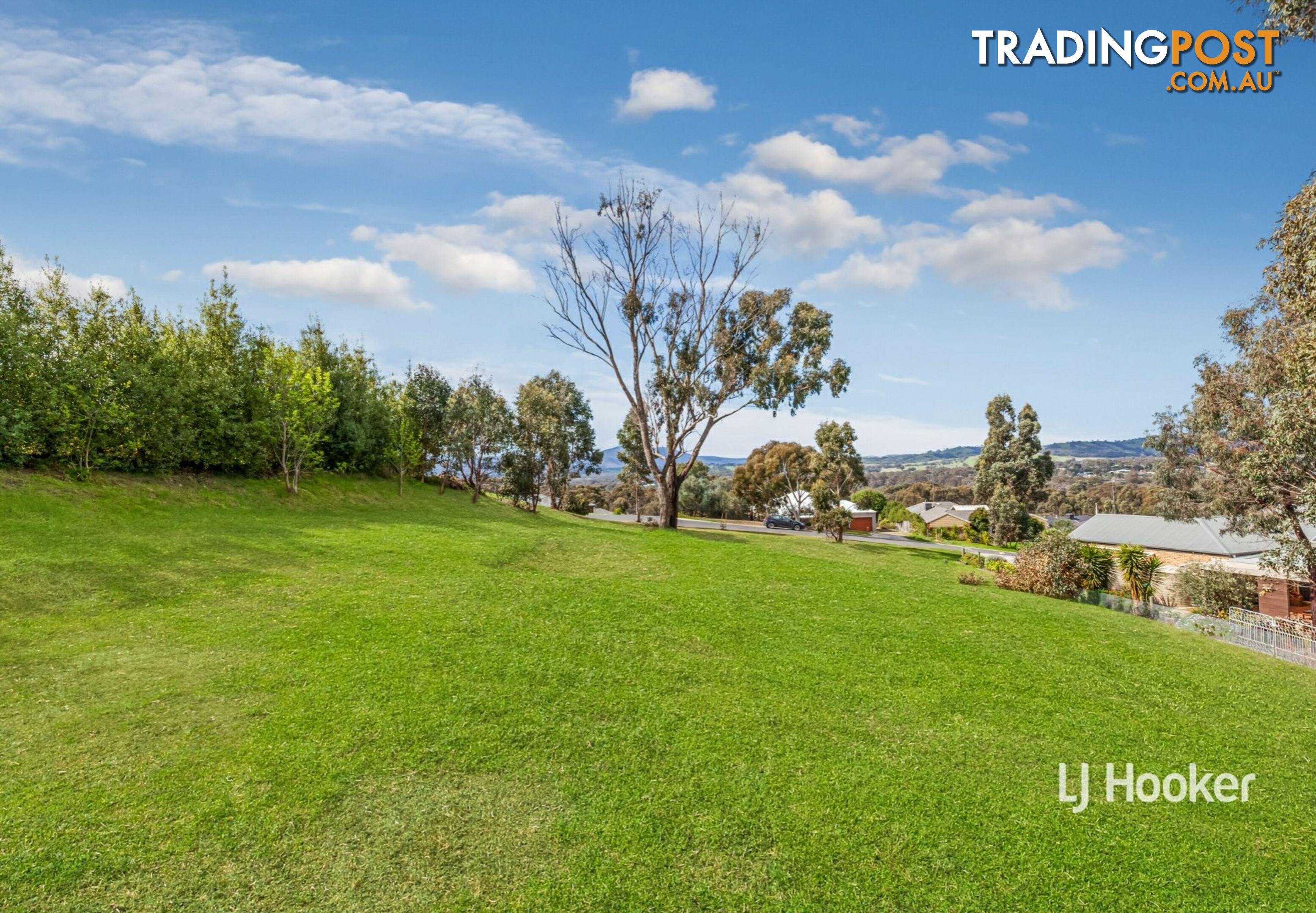 10 Lakeview Drive BROADFORD VIC 3658