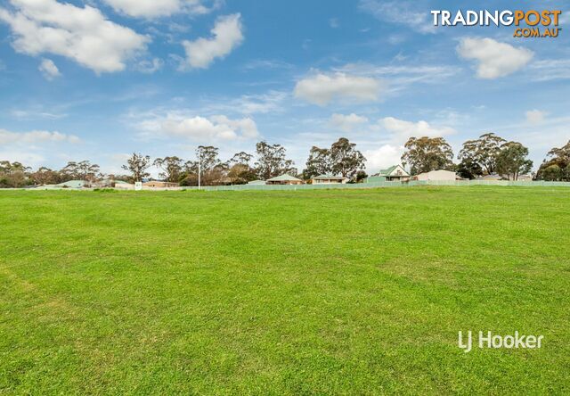 Lot 27/10 Bloodwood Street BROADFORD VIC 3658