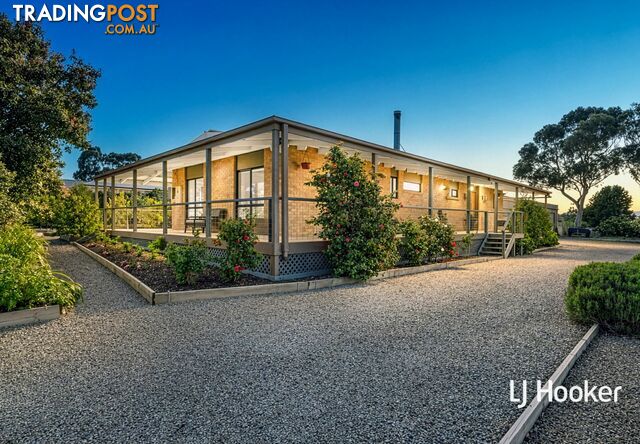 10 Roulston Way WALLAN VIC 3756