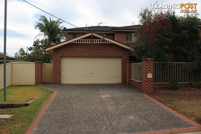 1 5 Woods Road SOUTH WINDSOR NSW 2756