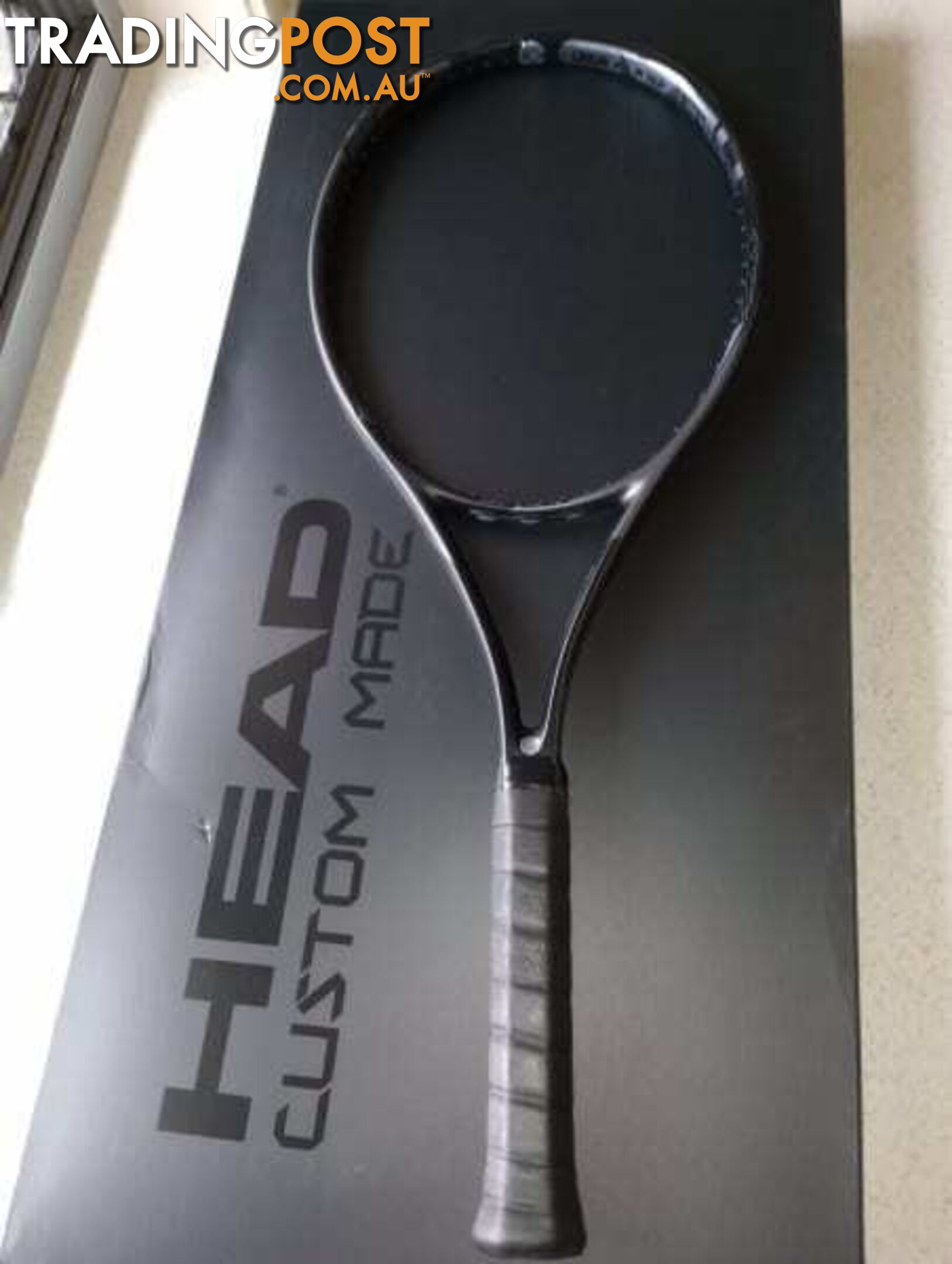 Head Custom Made Graphene Touch Speed tennis racquet 4 1/2