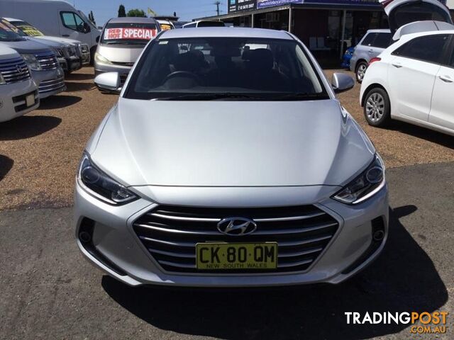 2016 Hyundai Elantra Active AD Sedan - photo 4 of 9