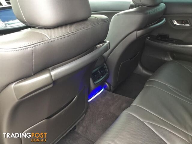 2008 Toyota Crown ATHLETE GSR204 Sedan - photo 2 of 3