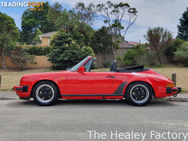 1985 PORSCHE 911   