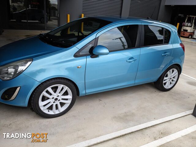 Opel Corsa Astra Hatchback