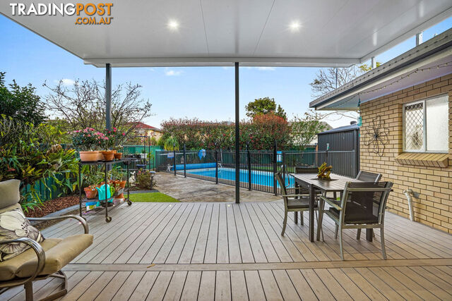 5A Deborah Street CLONTARF QLD 4019