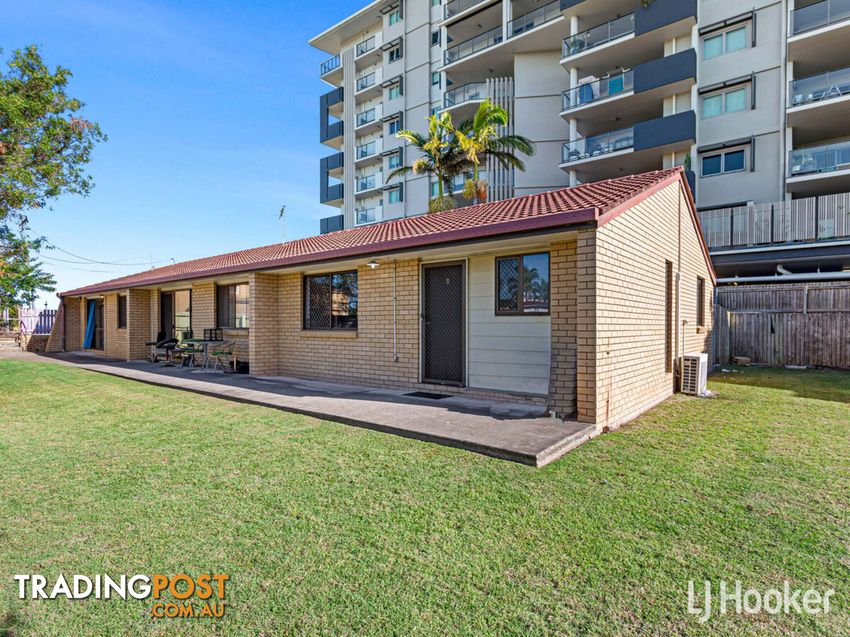 88 Hornibrook Esplanade CLONTARF QLD 4019