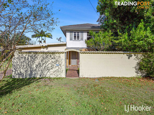 88 Hornibrook Esplanade CLONTARF QLD 4019