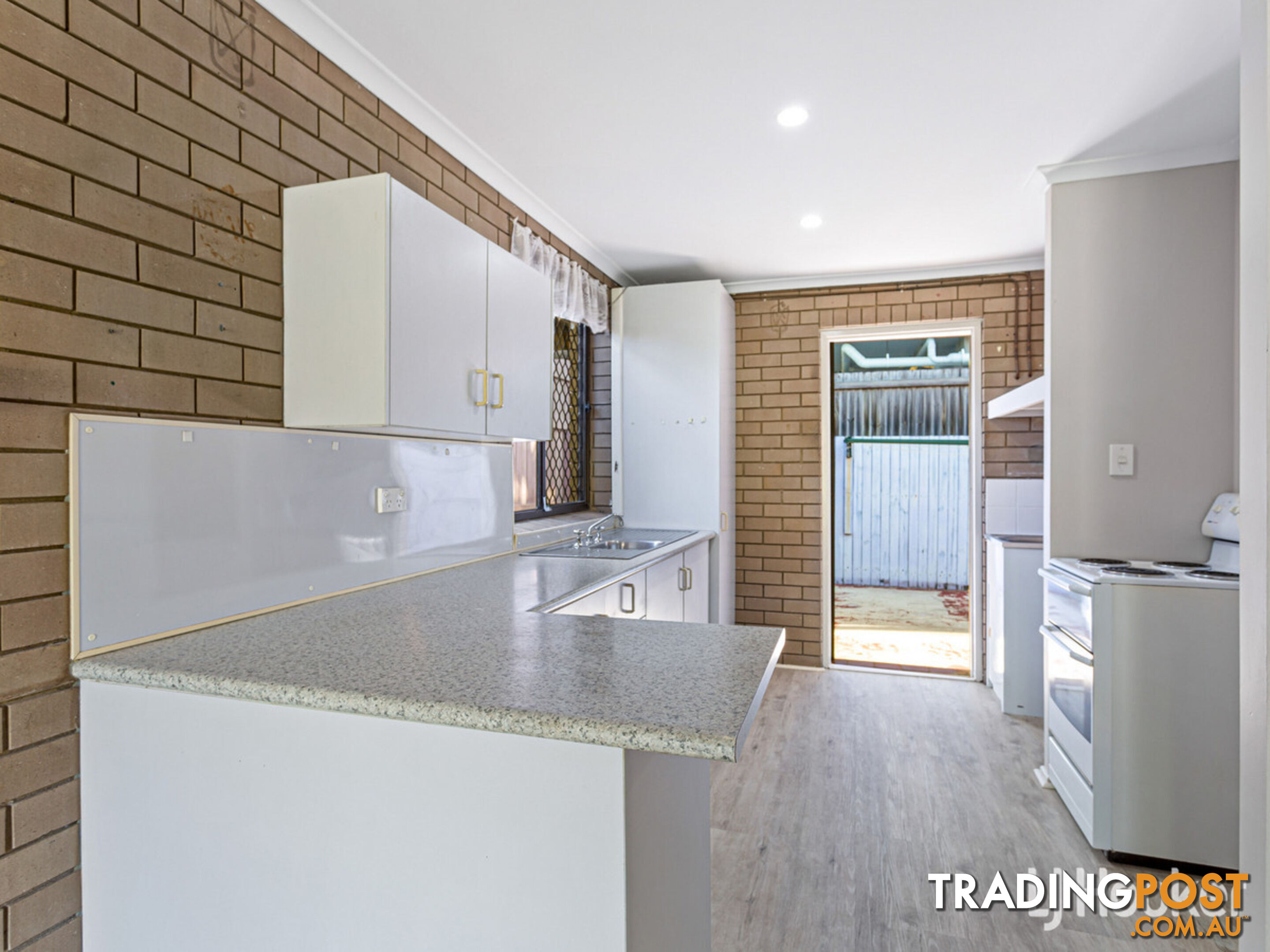 88 Hornibrook Esplanade CLONTARF QLD 4019