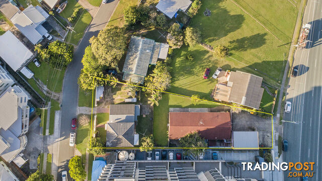 88 Hornibrook Esplanade CLONTARF QLD 4019