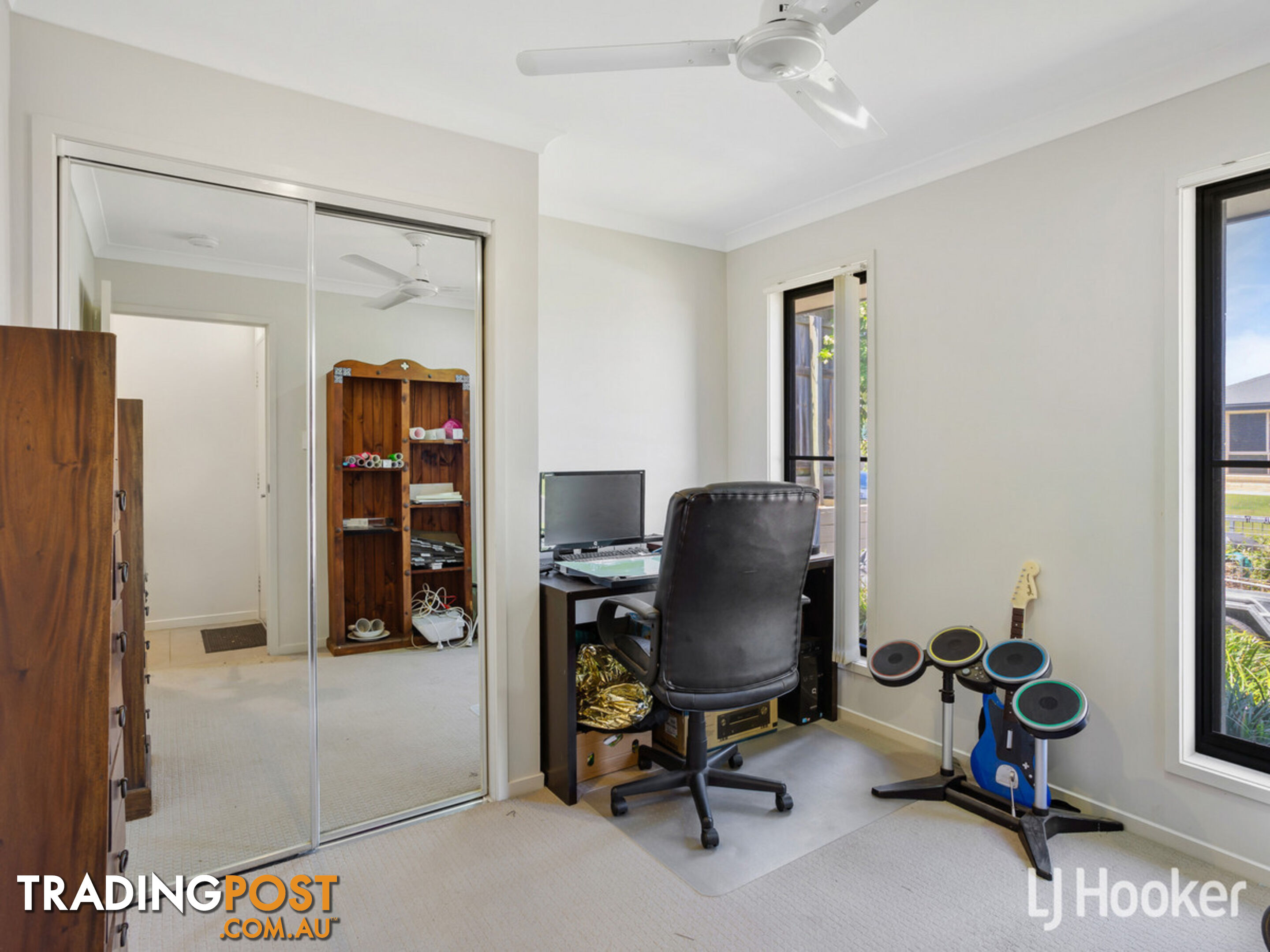 4 Chalk Circuit NORTH LAKES QLD 4509